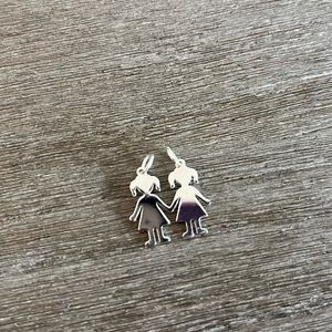 Sterling silver (PLATA 925) pendant 2 girls